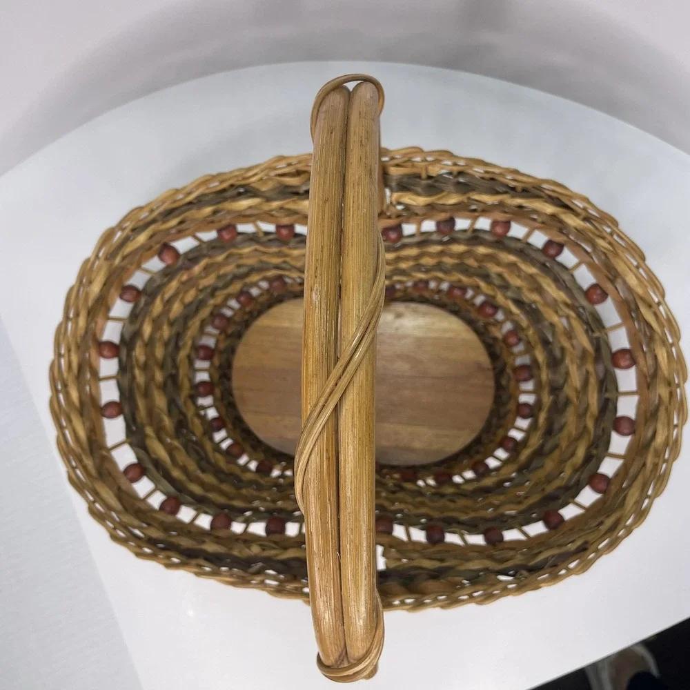 Large Vtg Willow Wicker Wood Bead Basket Handmade‎ Rattan 16.5x10.5